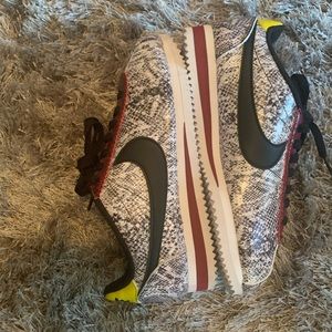 Nike Cortez